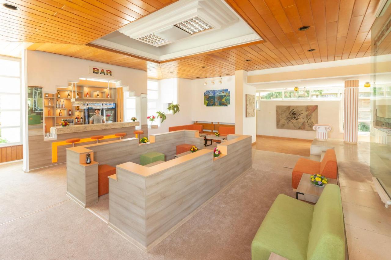Hotel Dacia Neptun Extérieur photo